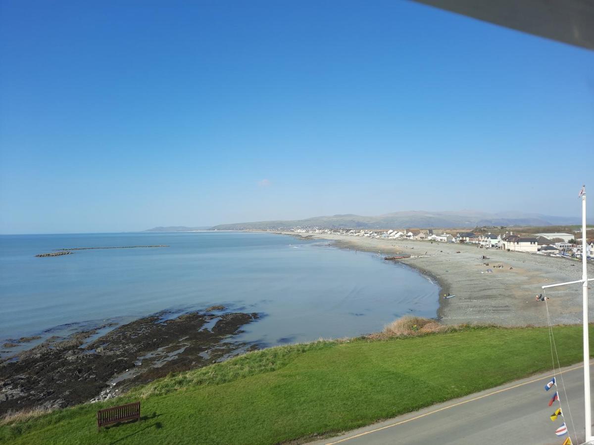 Cliff Haven Villa Borth Kültér fotó